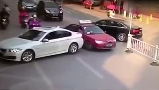 交通意外險(xiǎn)、第三方責(zé)任險(xiǎn)和交強(qiáng)險(xiǎn)有什么區(qū)別