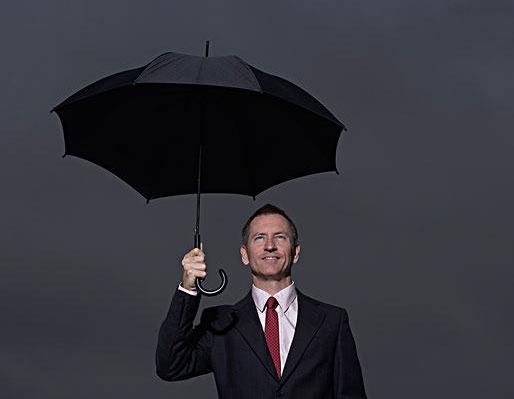 保險(xiǎn)人和被保險(xiǎn)人的區(qū)別是什么，權(quán)利一樣嗎？