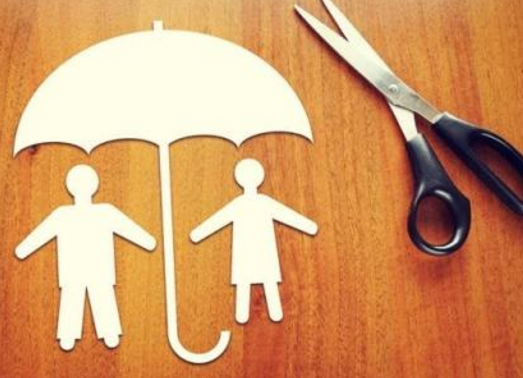 哆啦a保險測評，有哪些優(yōu)缺點